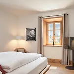 Post Hotel
